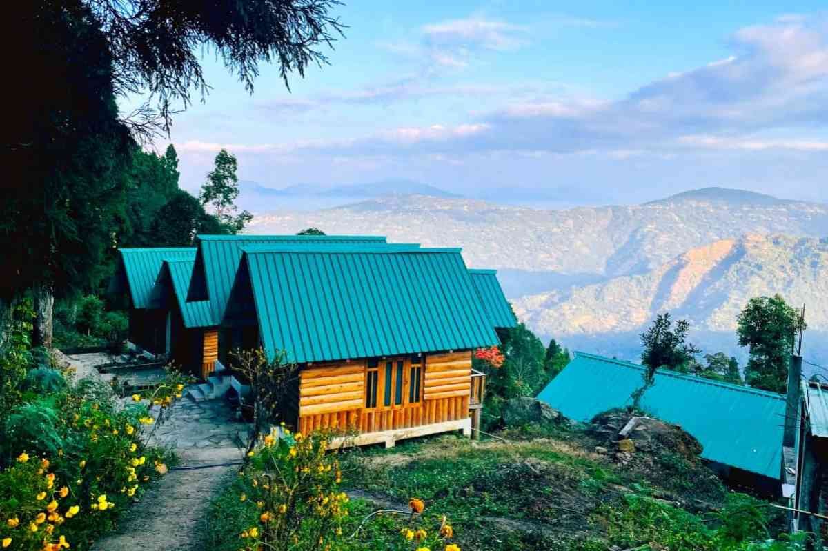 Kaffergaon Viewpoint on the Elite Travels Lolegaon trip